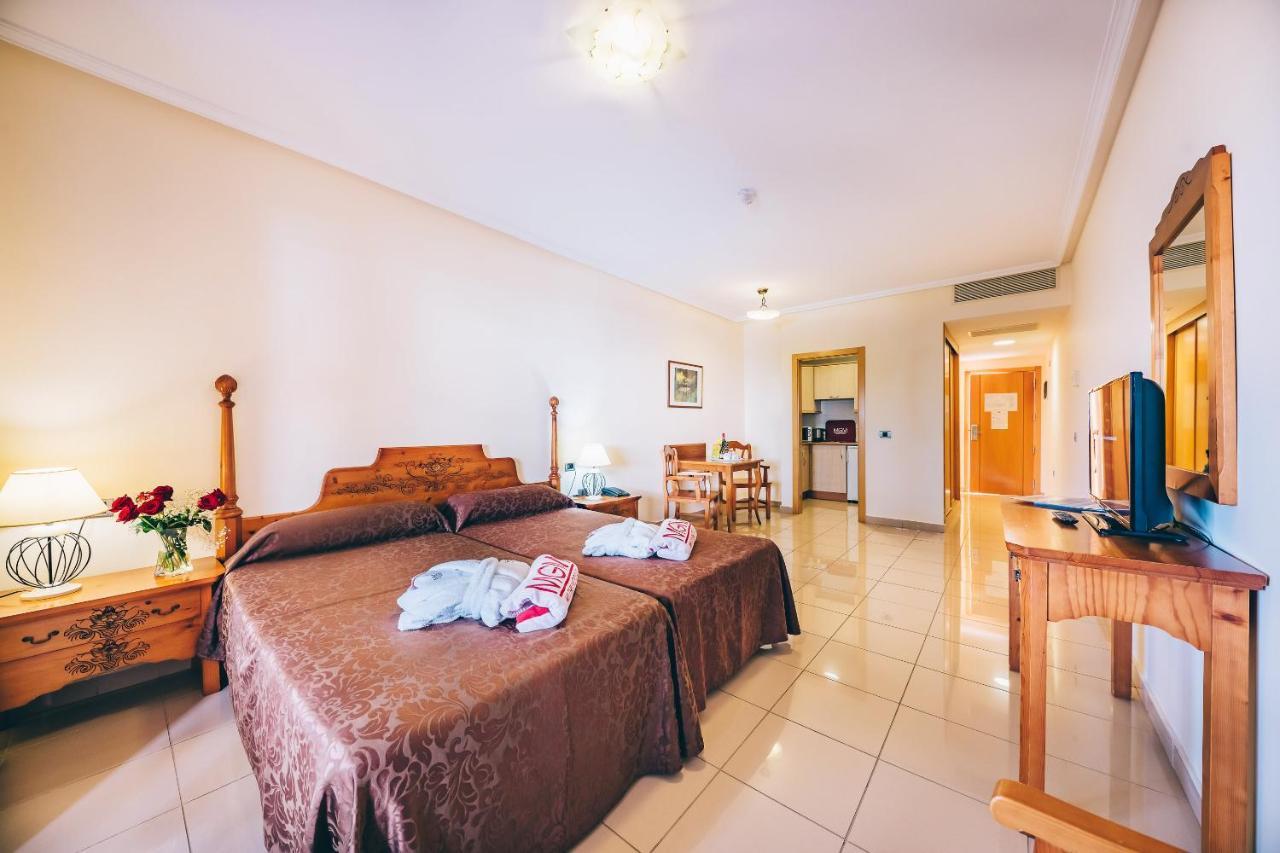 Grand Muthu Golf Plaza Hotel & Spa San Miguel de Abona Esterno foto