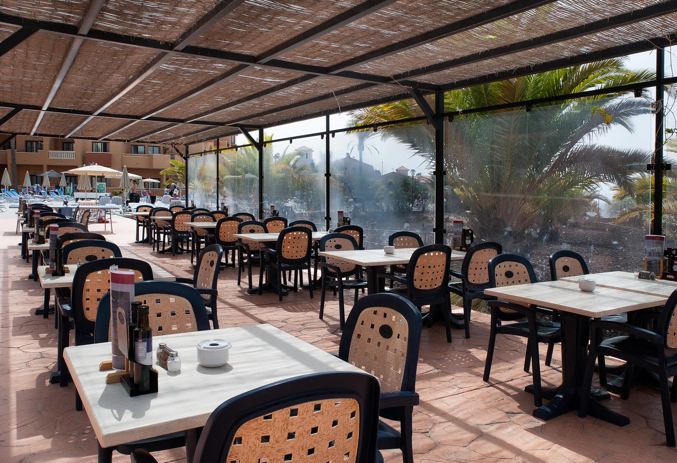 Grand Muthu Golf Plaza Hotel & Spa San Miguel de Abona Esterno foto A restaurant in Israel