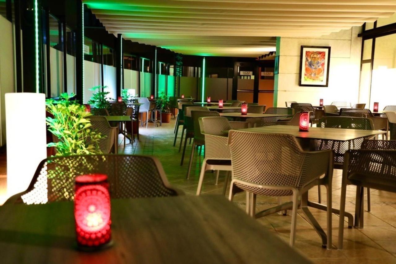 Grand Muthu Golf Plaza Hotel & Spa San Miguel de Abona Esterno foto The restaurant at the top of the hotel